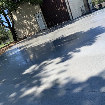 Stallion Concrete - Shop driveway/driveway extension - Masonry/Concrete Near Me Stallion Concrete - Shop driveway/driveway extension - Masonry/Concrete Near Me