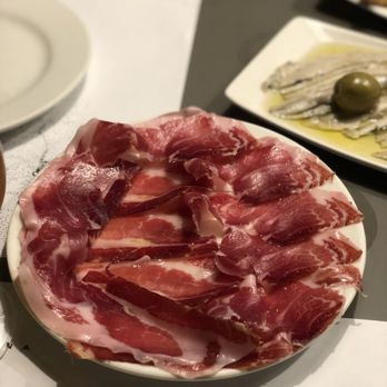 Ciutat Comtal - Tapas Bars Near Me - Barcelona, B