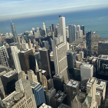 Willis Tower - Landmarks & Historical Buildings Near Me - Chicago, Illinois Willis Tower - Landmarks & Historical Buildings Near Me - Chicago, Illinois