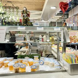 Umi Sushi & Seafood Buffet