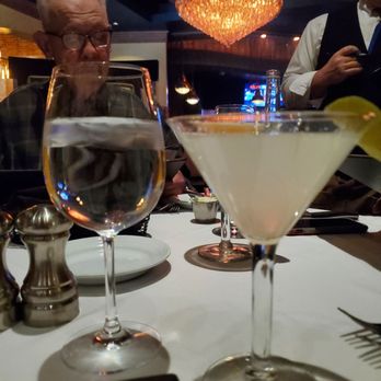 Nevada Steak - Ambiance - Steakhouses Near Me - Reno, Nevada