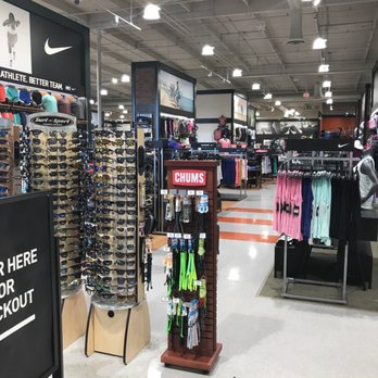 DICK'S Sporting Goods - Nike athletic gear - Sports Wear Near Me - San Diego, California DICK'S Sporting Goods - Nike athletic gear - Sports Wear Near Me - San Diego, California