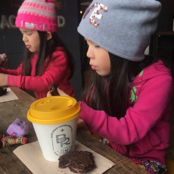 Back Road Coffee Roasters - My girls loved their Hot Chocolates! - Coffee Roasteries Near Me - Mississauga, Ontario