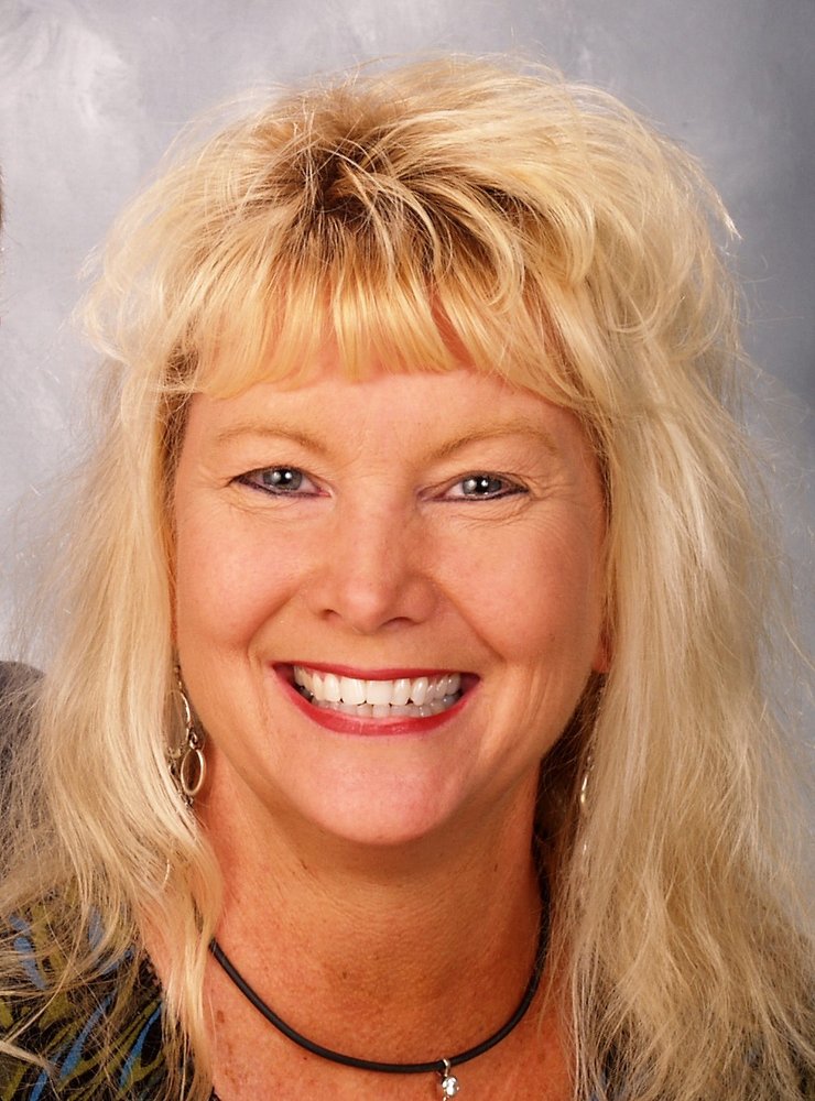 CLARE CORCORANRE/MAX REAL ESTATE SPECIALISTS Updated September 2024