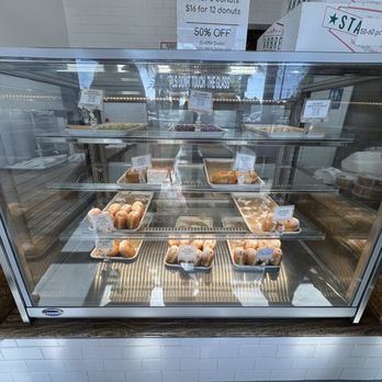 Starbread Bakery - Bakeries Near Me - Cerritos, California Starbread Bakery - Bakeries Near Me - Cerritos, California