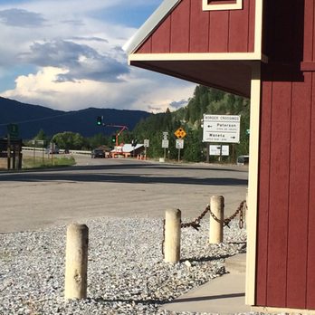Lazy Daze Retreats - British Columbia, Canada is just up the road. (8 miles north) - Hotels Near Me - Northport, Washington Lazy Daze Retreats - British Columbia, Canada is just up the road. (8 miles north) - Hotels Near Me - Northport, Washington