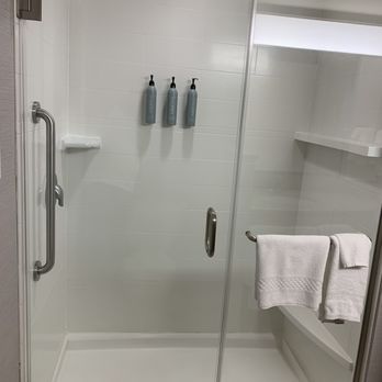 Courtyard by Marriott Burlington Mt. Holly/Westampton - Shower - Hotels Near Me - Westampton, New Jersey Courtyard by Marriott Burlington Mt. Holly/Westampton - Shower - Hotels Near Me - Westampton, New Jersey