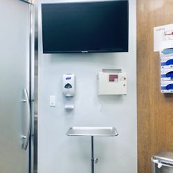 UCSF Health-GoHealth Urgent Care - The room