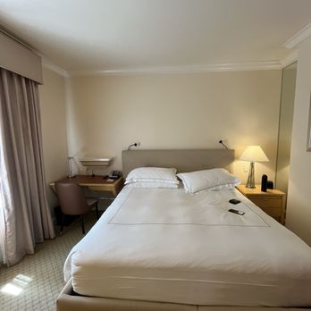 Taj Campton Place - Hotels Near Me - San Francisco, California