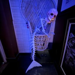 Tiki Tiki Bang Bang - Lots of neat, little things to see