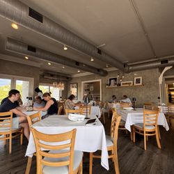 Leo's Italian Social