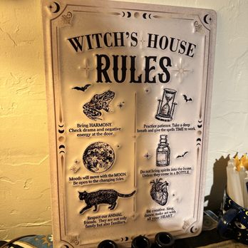 The Blackbird House - Spiritual Shop Near Me - Wethersfield, Connecticut