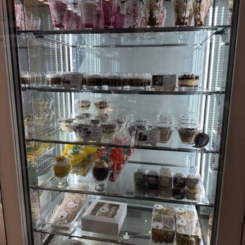 Jun’s Macaron Gelato - Macarons Near Me - Flushing, New York
