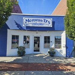Momma D's