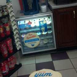 Short Stop - F'real machine. Pretty tasty milkshakes. But they are a bit expensive for over 3$.