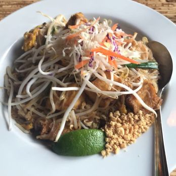 Basilic Essentially Thai - pad thai - Thai Near Me - Seattle, Washington Basilic Essentially Thai - pad thai - Thai Near Me - Seattle, Washington