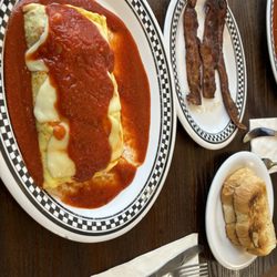 Dominick's Diner-Eatery