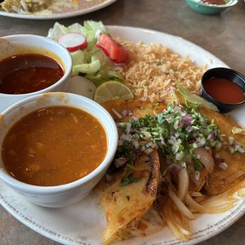 Mazatlan Mexican Grill And Bar - Tacos de Birria - Coffee & Tea Near Me - Windsor Locks, Connecticut