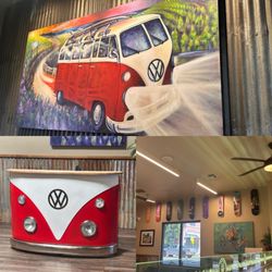 All About Wellness - Great customer service, beautiful artwork, super clean organized, great variety of products including clothing, helpful friendly staff