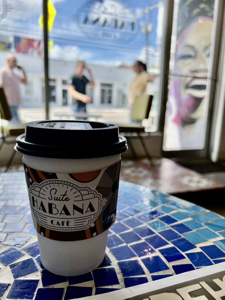 Suite Habana Cafe Image