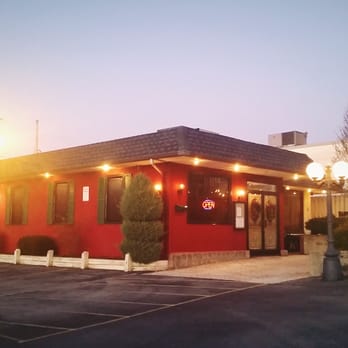 Brooklyn Grill & Cafe - From outside - New American Near Me - Bristol, Virginia