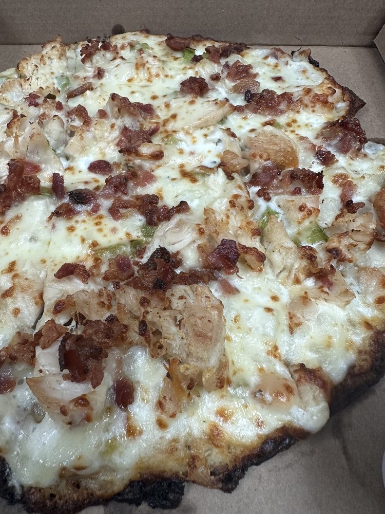 Sherrie's Pizza House Logo