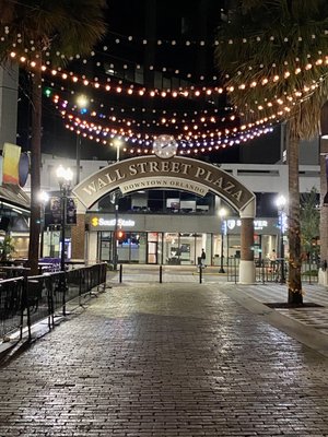 Wall Street Plaza by null