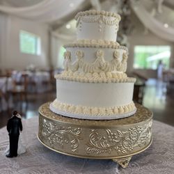 Artful Cakery by Julie