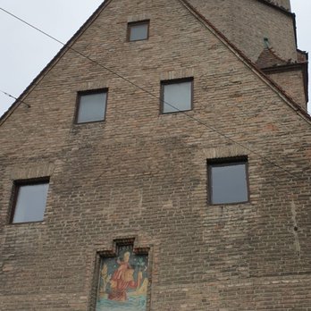 Jakobertor - Jakobertor (im Hintergrund St. Jakob) - Landmarks & Historical Buildings Near Me - Augsburg, BY