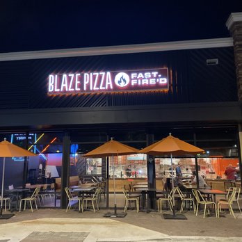Blaze Pizza - Salad Near Me - Boca Raton, Florida Blaze Pizza - Salad Near Me - Boca Raton, Florida