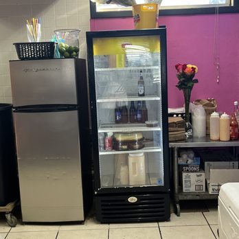 Antojitos Navideños Restaurant - Fridge was empty!!! Nothing to drink - Puerto Rican Near Me - Lakeland, Florida Antojitos Navideños Restaurant - Fridge was empty!!! Nothing to drink - Puerto Rican Near Me - Lakeland, Florida