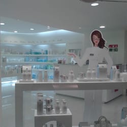 El impecable interior de la tienda