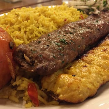 Altaïb - Beef and chicken koobideh with veggie rice and onions. - Pizza Near Me - Montreal, Quebec
