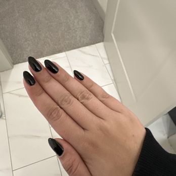 Nails by Lynn - Lynn did such a good job and is so nice  I love her and her salon my nails look great - Nail Salons Near Me - West Hills, California