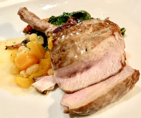 Artisanal Restaurant by null