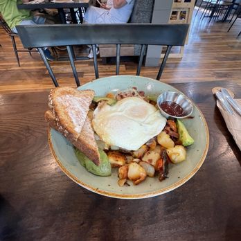 First Watch - Farmhouse Hash - Breakfast & Brunch Near Me - Beaufort, South Carolina