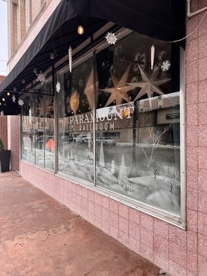 Paramount Cafe by null