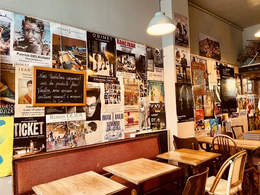 Le Loir dans La Théière by null