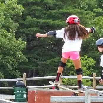 Lake Fairfax Park - Skate park is located in the back of the park next to the camping area. - Lakes Near Me - Reston, Virginia