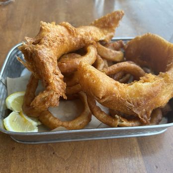 Trackside at Castaneda Hotel - Fish with onion rings - Beer, Wine & Spirits Near Me - Las Vegas, New Mexico Trackside at Castaneda Hotel - Fish with onion rings - Beer, Wine & Spirits Near Me - Las Vegas, New Mexico
