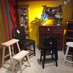 Issaquah Furniture - Cute barstools