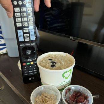 Terra Nova - $14 oatmeal! - Breakfast & Brunch Near Me - Los Angeles, California