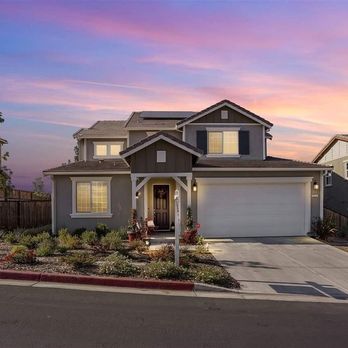 Yasmene Mian - Realty One Group Future - Real Estate Agents Near Me - San Ramon, California