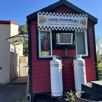 Midcity Smashedburger - Food Truck - Burgers Near Me - Portland, Oregon