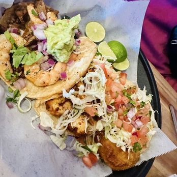 Los Cuates Seafood and Bar - Seafood Near Me - Chula Vista, California Los Cuates Seafood and Bar - Seafood Near Me - Chula Vista, California