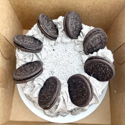 Play Full Moon - Oreo cake