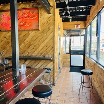 Cantina Barba - Inside - Tacos Near Me - Houston, Texas