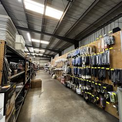 Chop Restaurant Supply - Inside