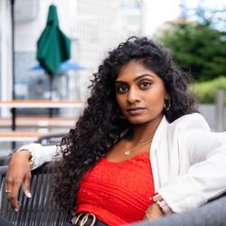 Portrait photography // www.robertsilverphotography.com