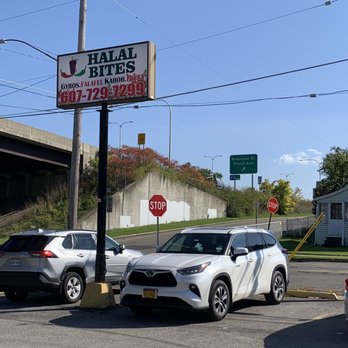 Halal Bites - Sign in parking lot - Halal Near Me - Johnson City, New York